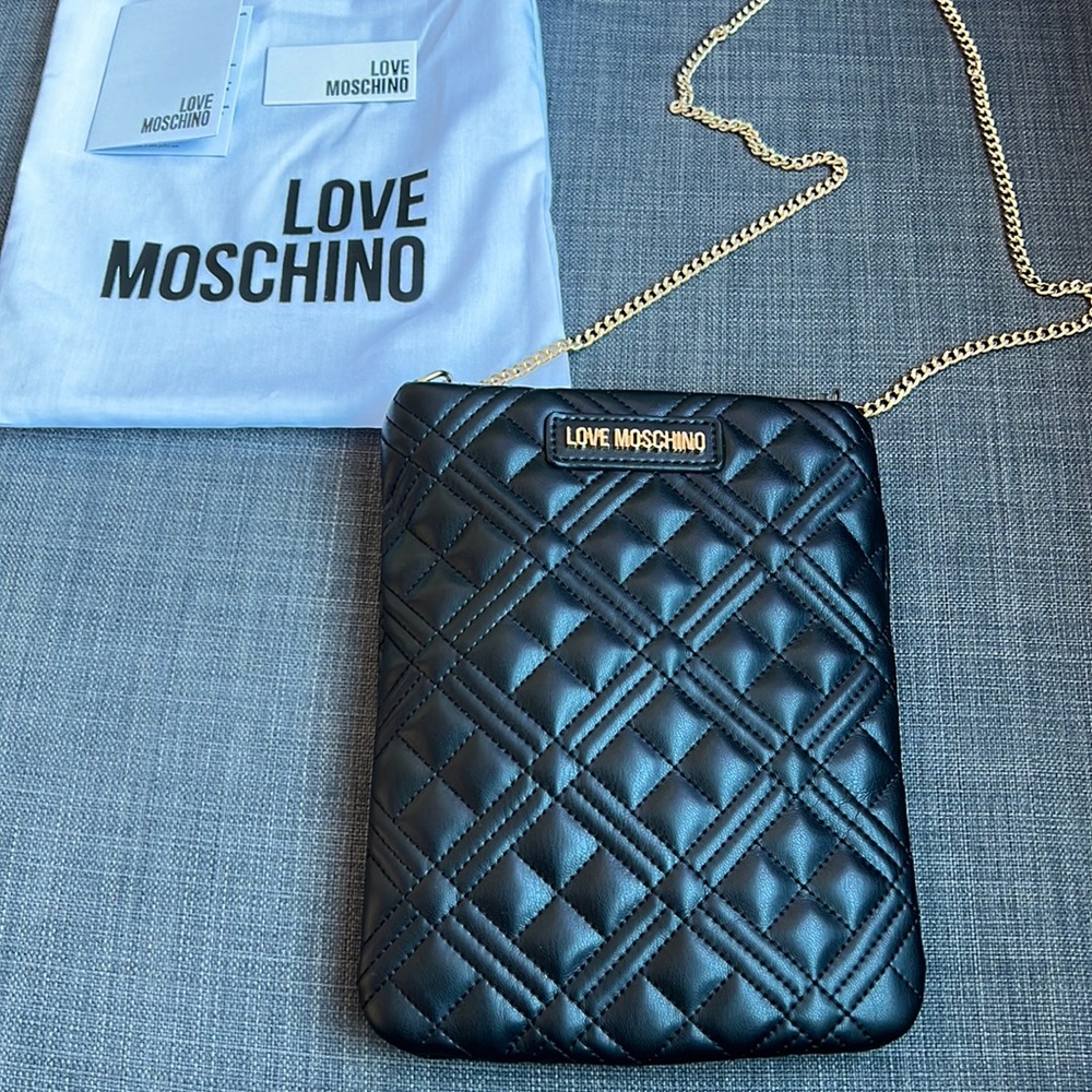 Love Moschino - Crossbody Quilted Bag